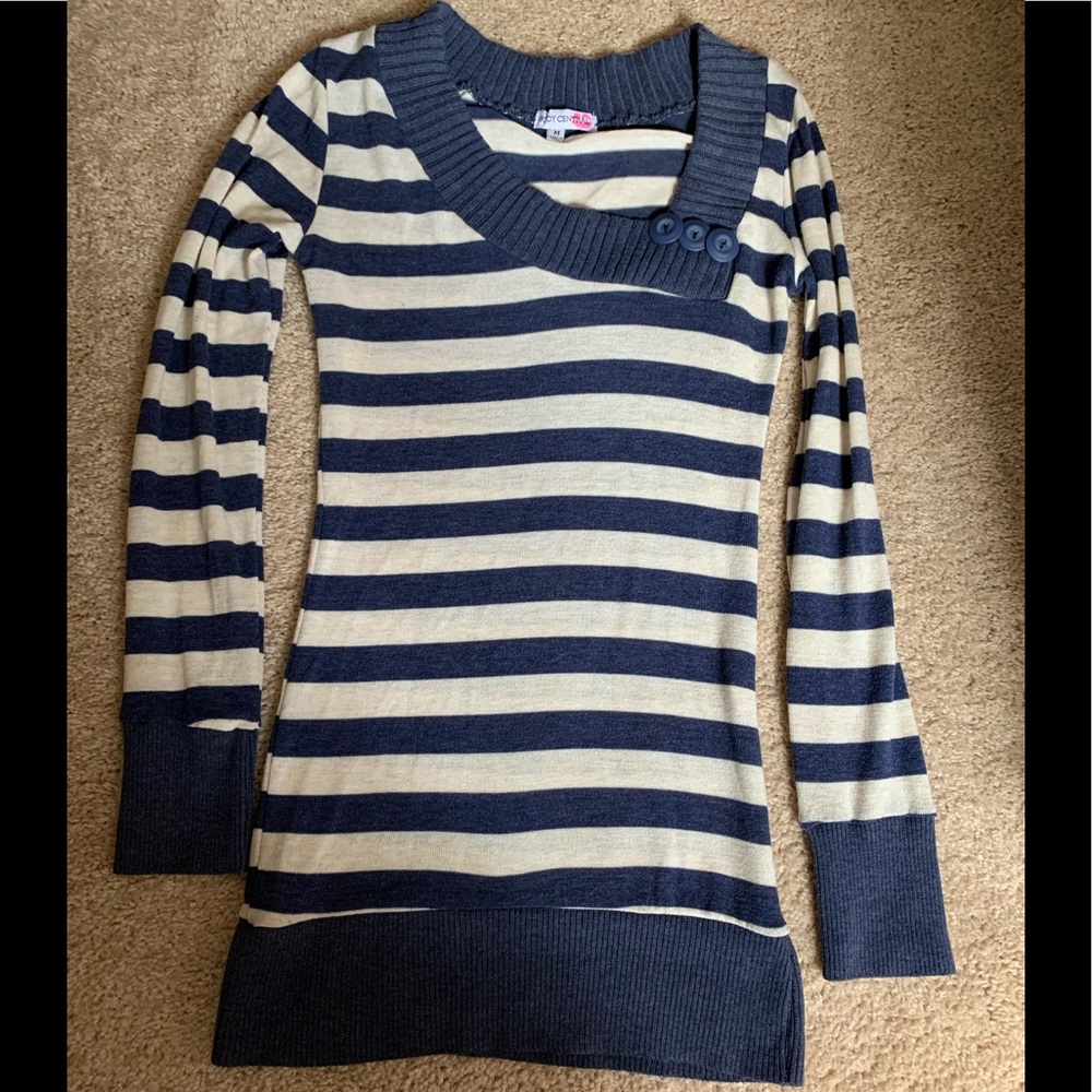 Body Central sweater